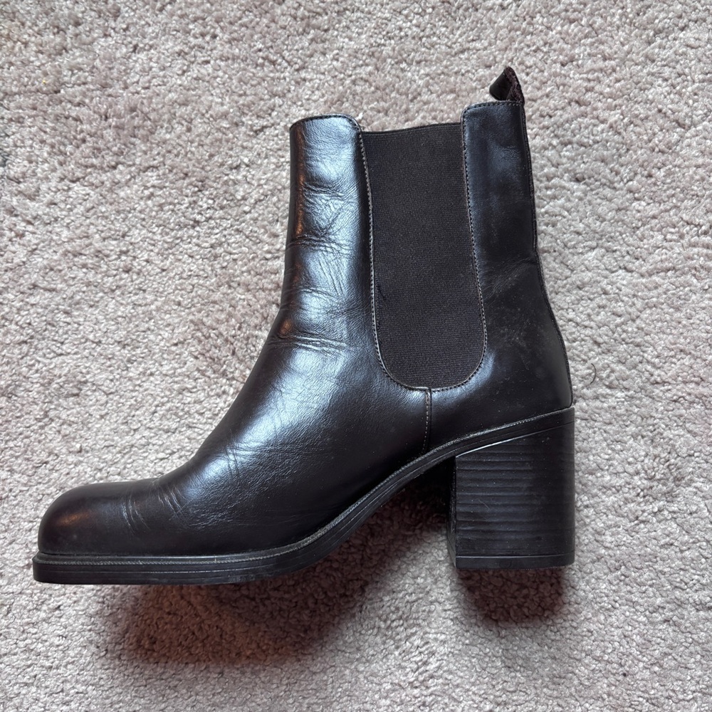 Vintage hunt club dark brown leather heeled Boots Brazil